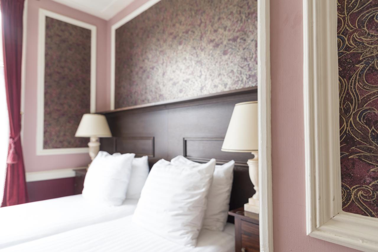 Hotel Fidder - Patrick'S Whisky Bar Zwolle  Bagian luar foto
