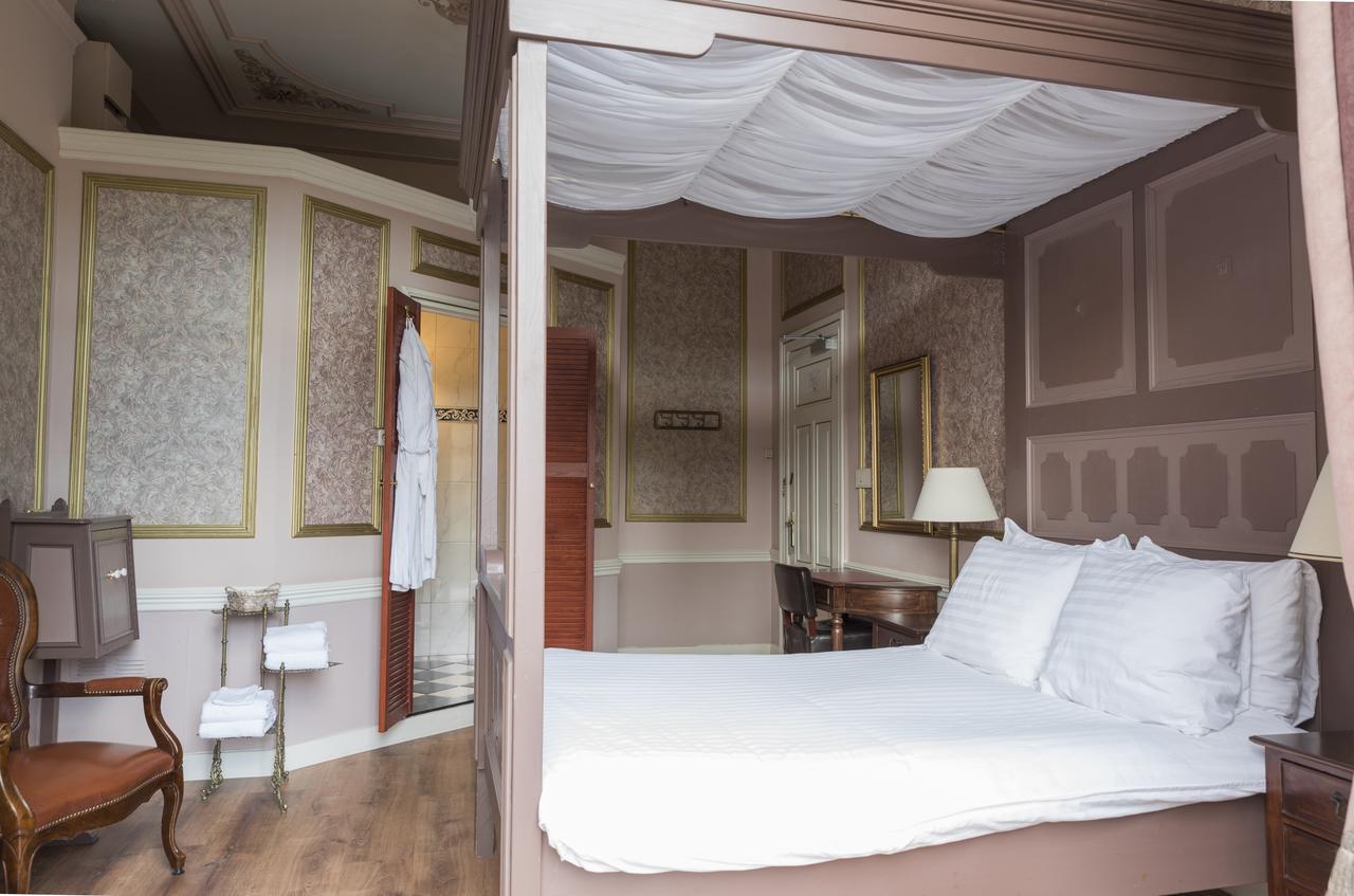 Hotel Fidder - Patrick'S Whisky Bar Zwolle  Bagian luar foto