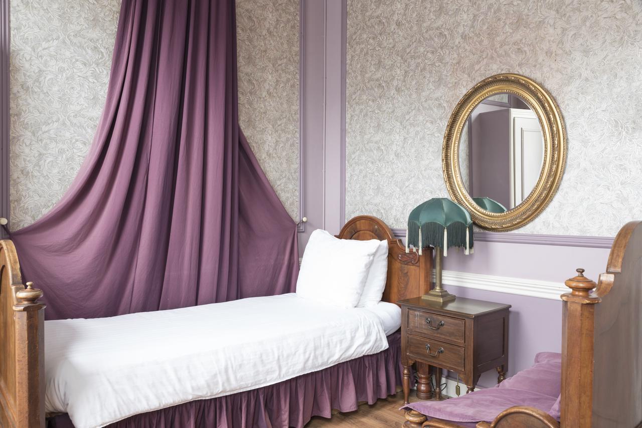 Hotel Fidder - Patrick'S Whisky Bar Zwolle  Bagian luar foto